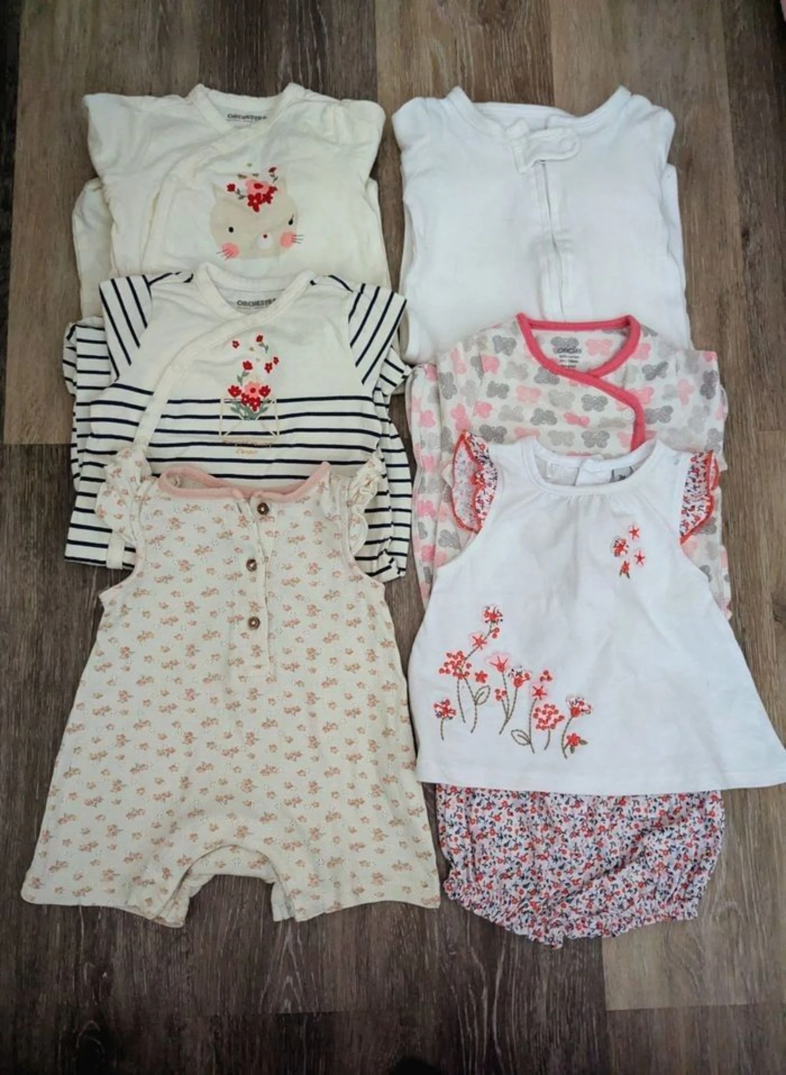 Lot vêtements été fille taille 3 mois